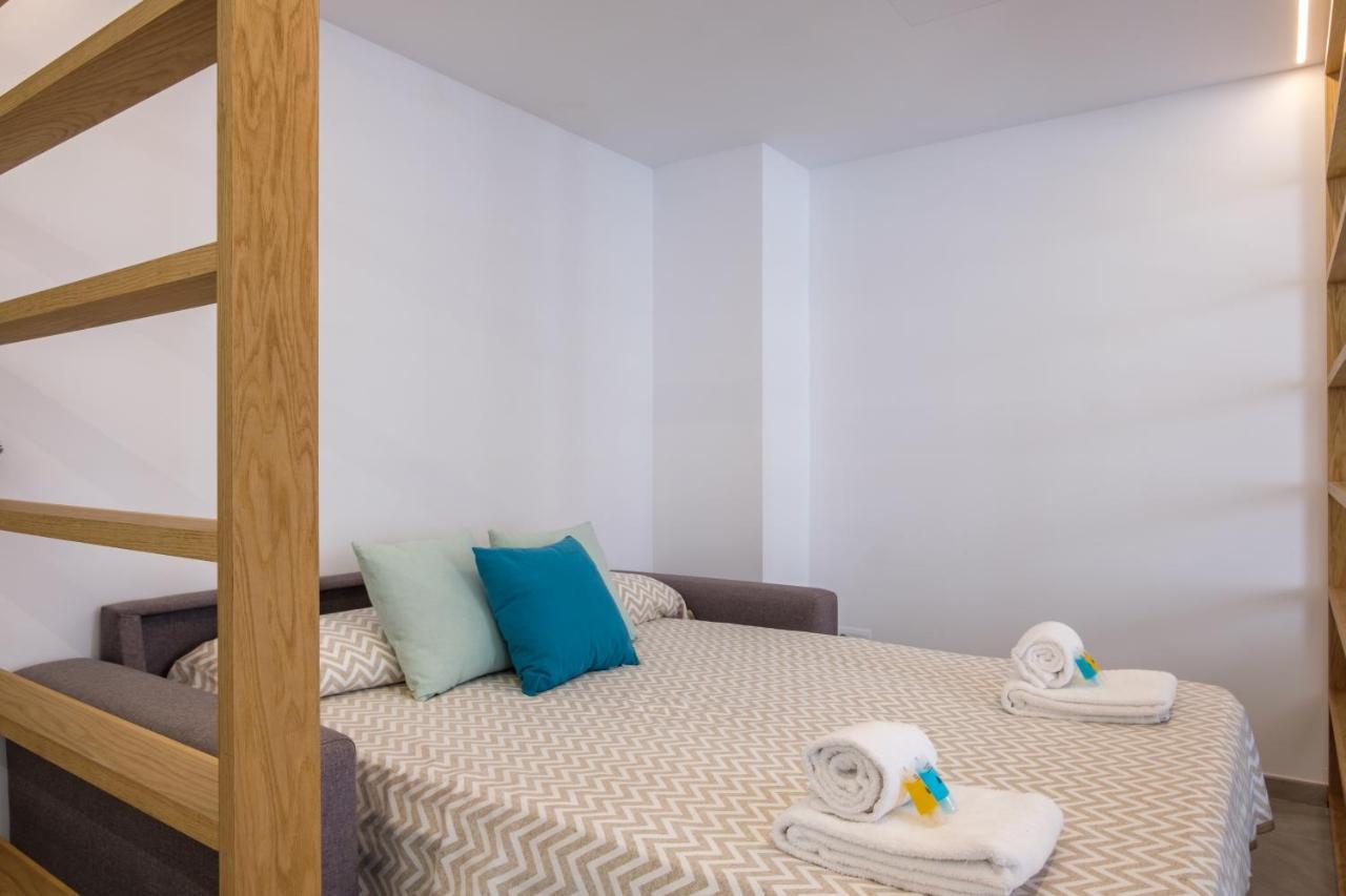 Sea Breeze Apartments 卡拉米洛 外观 照片