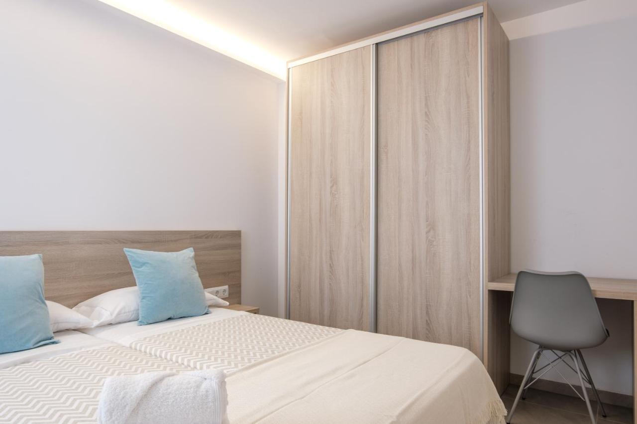 Sea Breeze Apartments 卡拉米洛 外观 照片