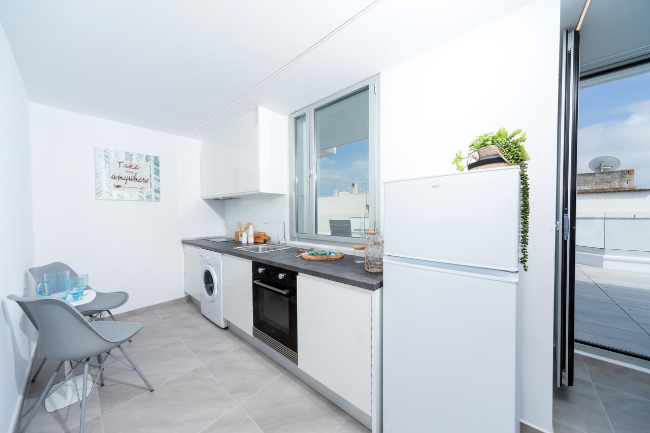 Sea Breeze Apartments 卡拉米洛 外观 照片