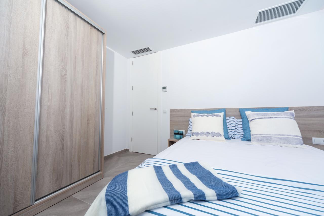 Sea Breeze Apartments 卡拉米洛 外观 照片