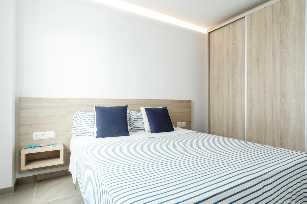 Sea Breeze Apartments 卡拉米洛 外观 照片