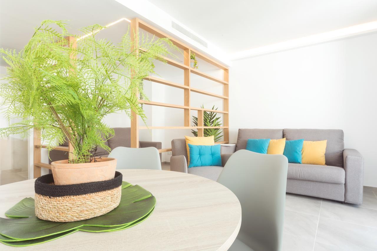 Sea Breeze Apartments 卡拉米洛 外观 照片